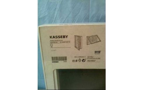 SAMMELVITRINE WEISS <KASSEBY>