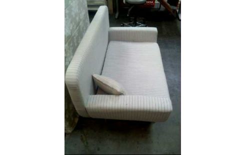 COUCH 2-SITZER MUSTER