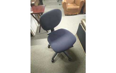 CHAISE DE BUREAU NOIRE