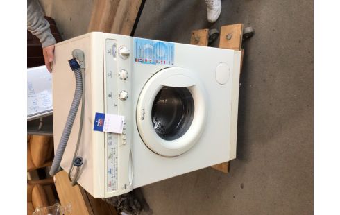 MACHINE A LAVER WHIRLPOOL