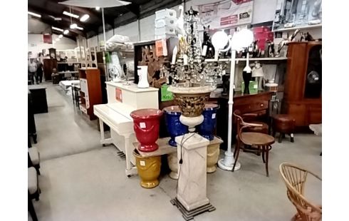 CANDELABRE SUR COLONNE