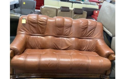 SALON COGNAC CANAPE 3 PLACES ET 2 FAUTEUILS