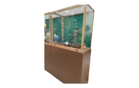 VITRINEKAST MUSEUM 205X110X50