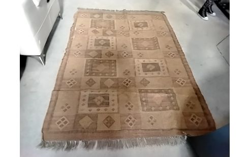 TAPIS TISSÉ 210X140