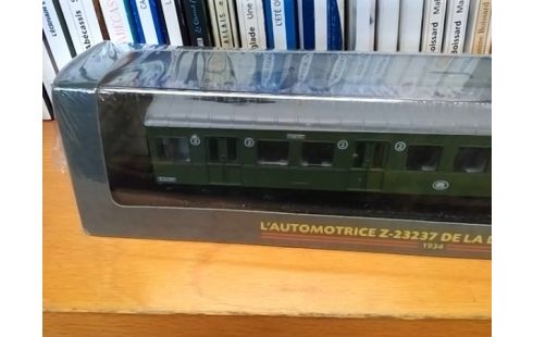 TRAIN AUTOMOTRICE Z 23237 LIGNE DE SCEAUX