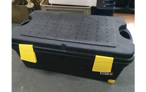 CAISSE PLASTIQUE NOIRE