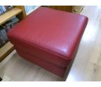 POUF CUIR ROUGE POLTREONESOFA