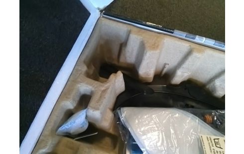 ASPIRATEUR ROBOT E;ZICLEAN SWEET ONE PETS (AVEC BOITE ET TELECOMMANDE)