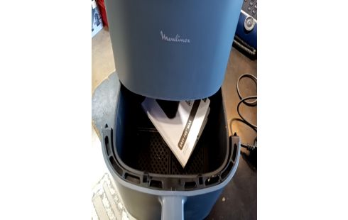 FRITEUSE AIR FRYER MOULINEX + ACC RSV
