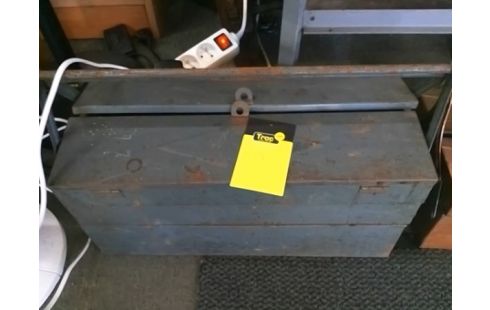 CAISSE A OUTILS METAL