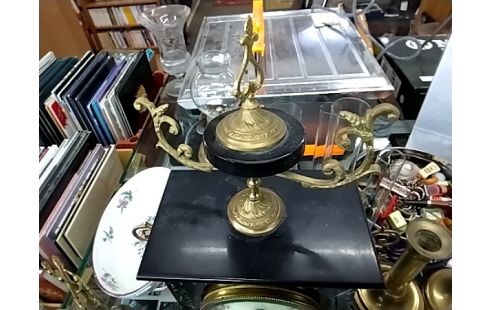 PENDULE A poser ancienne sans CLÉ