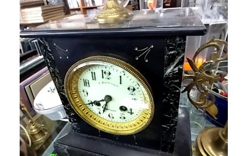 PENDULE A poser ancienne sans CLÉ