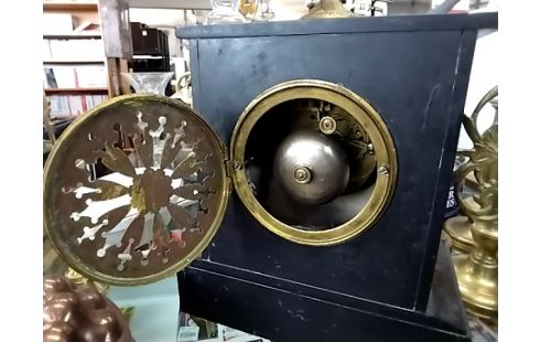 PENDULE A poser ancienne sans CLÉ