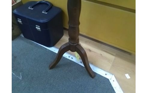 SELLETTE BOIS 3 PIEDS