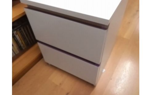 CHEVET BLANC 2T BANDE VIOLETTE