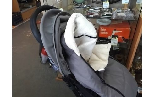 POUSSETTE YO-YO AVEC KIT NAISSANCE