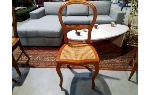 CHAISE CANÉ