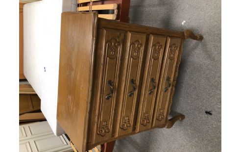 COMMODE STYLE LOUIS XV 4 TIROIRS