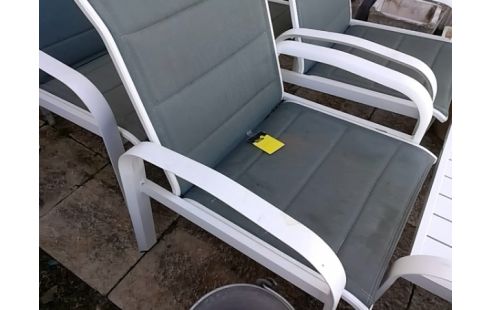 SALON DE JARDIN BANC + 2 FAUTEUILS + TABLE HESPERIDE