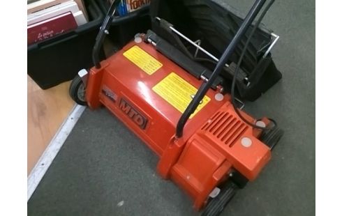 SCARIFICATEUR MTD V33 (AVEC PANIER)
