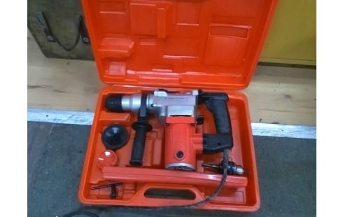 PERFORATEUR TECHNIC 853W (AVEC CAISSE ET ACCES)