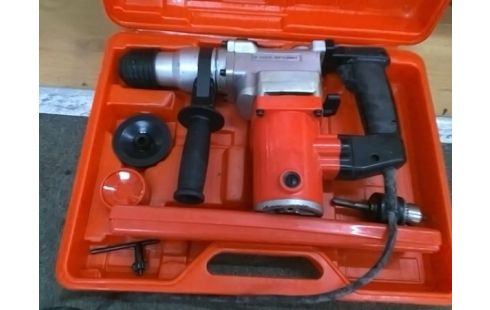 PERFORATEUR TECHNIC 853W (AVEC CAISSE ET ACCES)