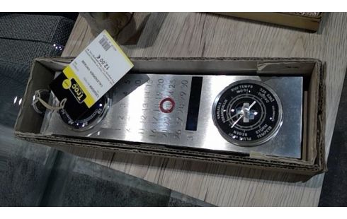 KALENDER IM VINTAGE-STIL