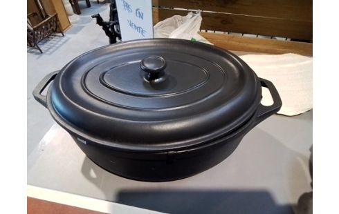 COCOTTE EN FONTE OVALE