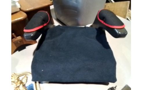 REHAUSSEUR POUR ENFANT