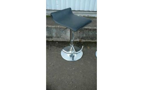 HOCKER LEDER SCHWARZ