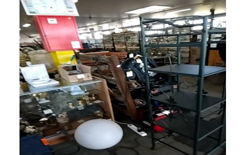 ETAGERE METAL FEUILLES DE VIGNE 3 ÉTAGE