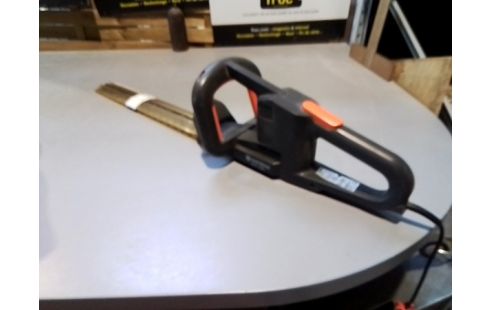TAILLE HAIE ELECTRIQUE GARDENA