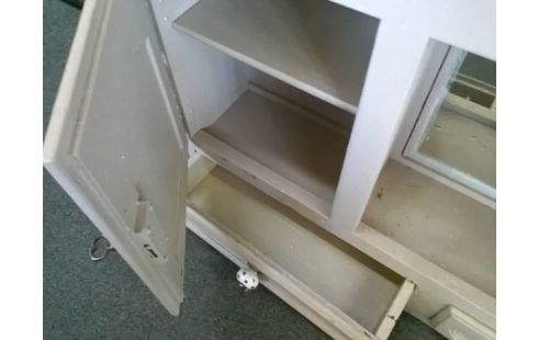 MEUBLE 2P 2T ET MIROIR