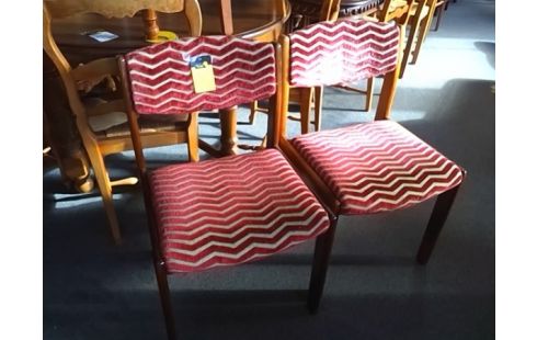 LOT DE 6 CHAISES VINTAGE BOIS ET TISSU ROUGE