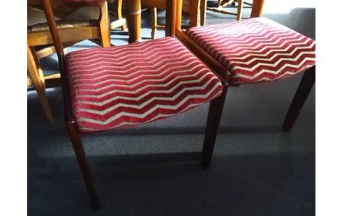 LOT DE 6 CHAISES VINTAGE BOIS ET TISSU ROUGE