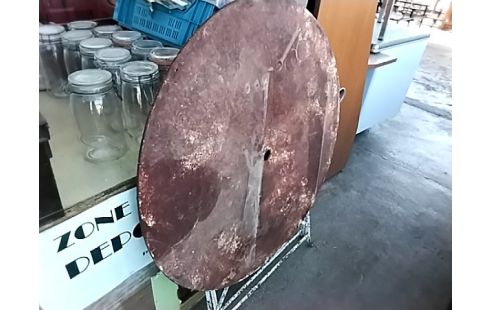 TABLE DE JARDIN METAL