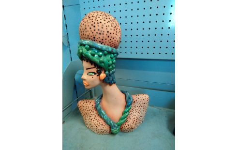 BUSTE FEMME AFRIQUE DU SUD