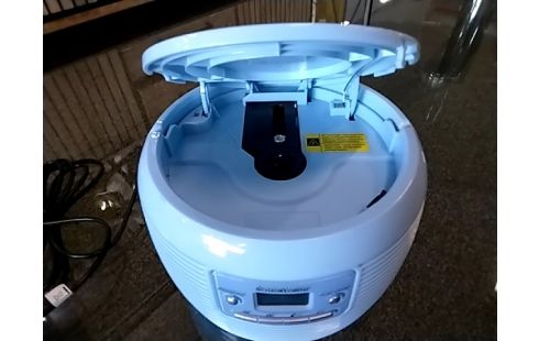 POSTE RADIO Cd rond bleu schaub lorenz test ok