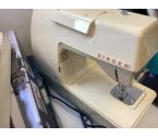 MACHINE A COUDRE SINGER