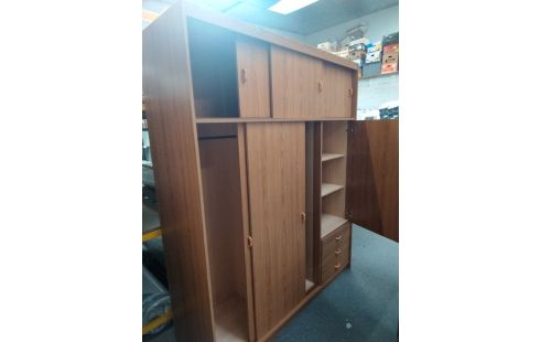 ARMOIRE PENDERIE