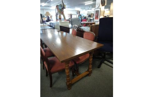 TABLE DE FERME  PLAQUAGE CHENE