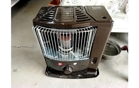 POELE A PETROLE + ACC RES