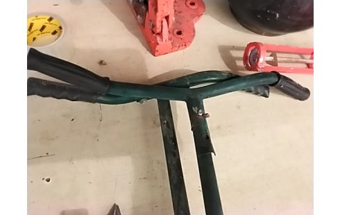 OUTIL DE JARDIN TERRE