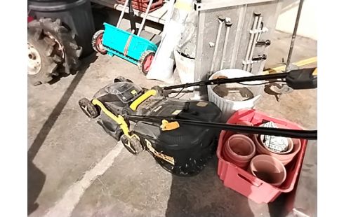 TONDEUSE ELECTRIQUE A BATTERIE + ACC RES