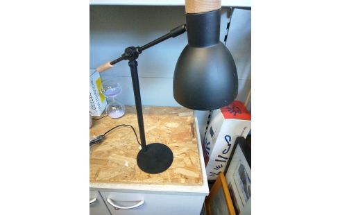LAMPE ARTICULÉE NOIRE