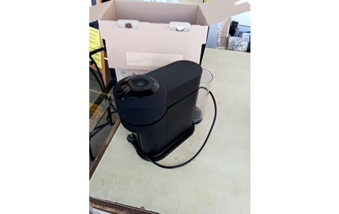 CAFETIERE NESPRESSO + ACC RES