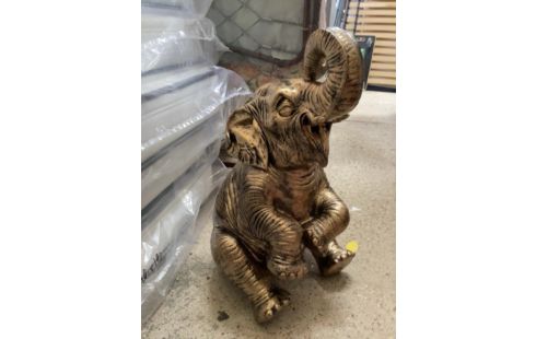 ELEPHANT ASSIS DORE TTM