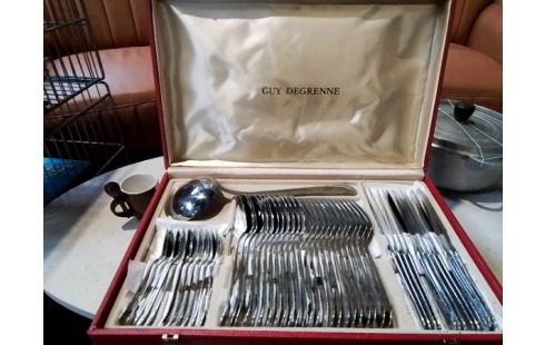 MENAGERE GUY DEGRENNE 49 PIECES INOX