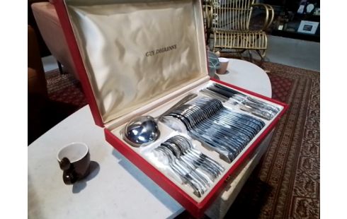 MENAGERE GUY DEGRENNE 49 PIECES INOX