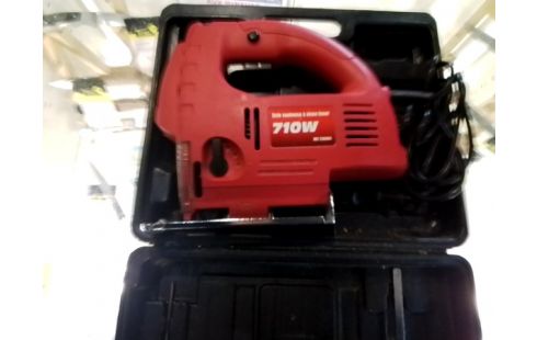 SCIE SAUTEUSE 710W ROUGE